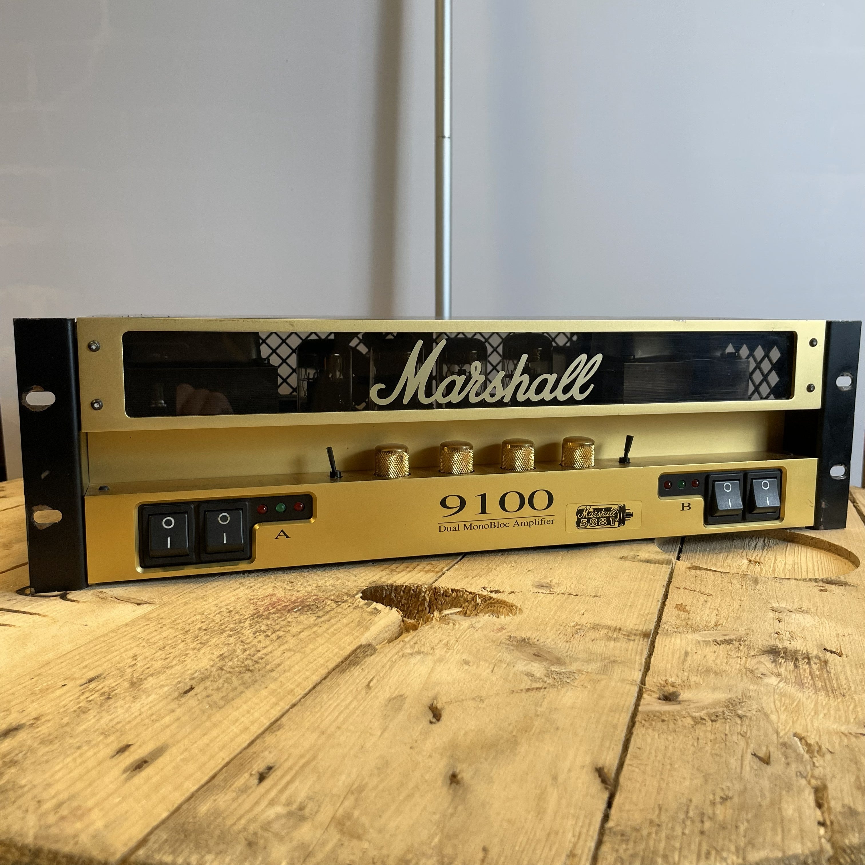 Marshall 9100 Dual Monobloc - 50/50w Stereo Power Amp gitaarversterker