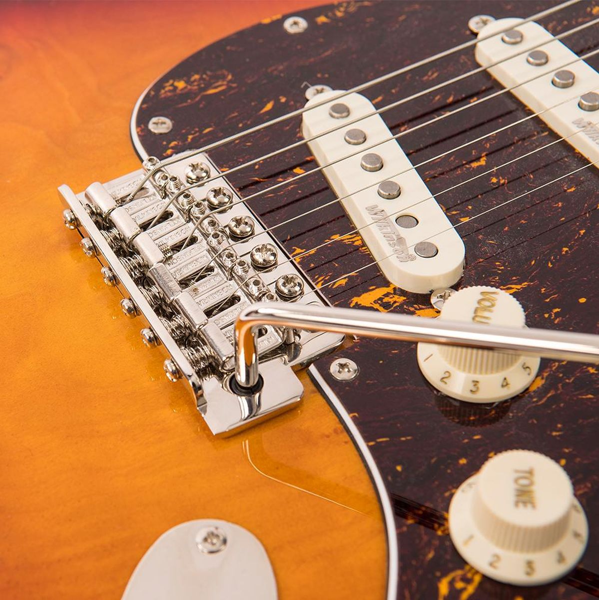 Vintage Electric Guitar-Maple Fingerboard - Sunset Sunburst