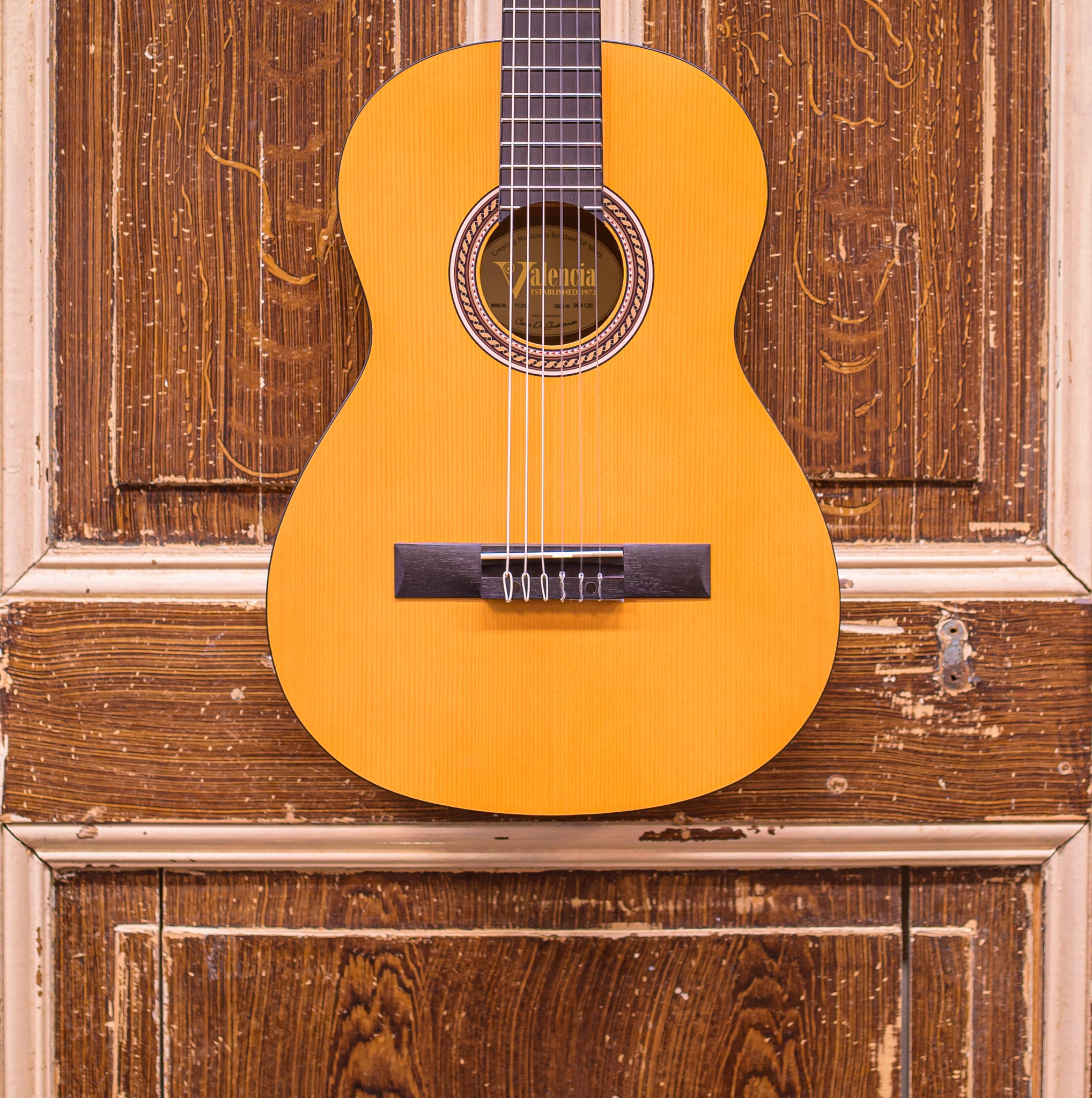 Valencia VC203 Series 200 classic guitar 3/4