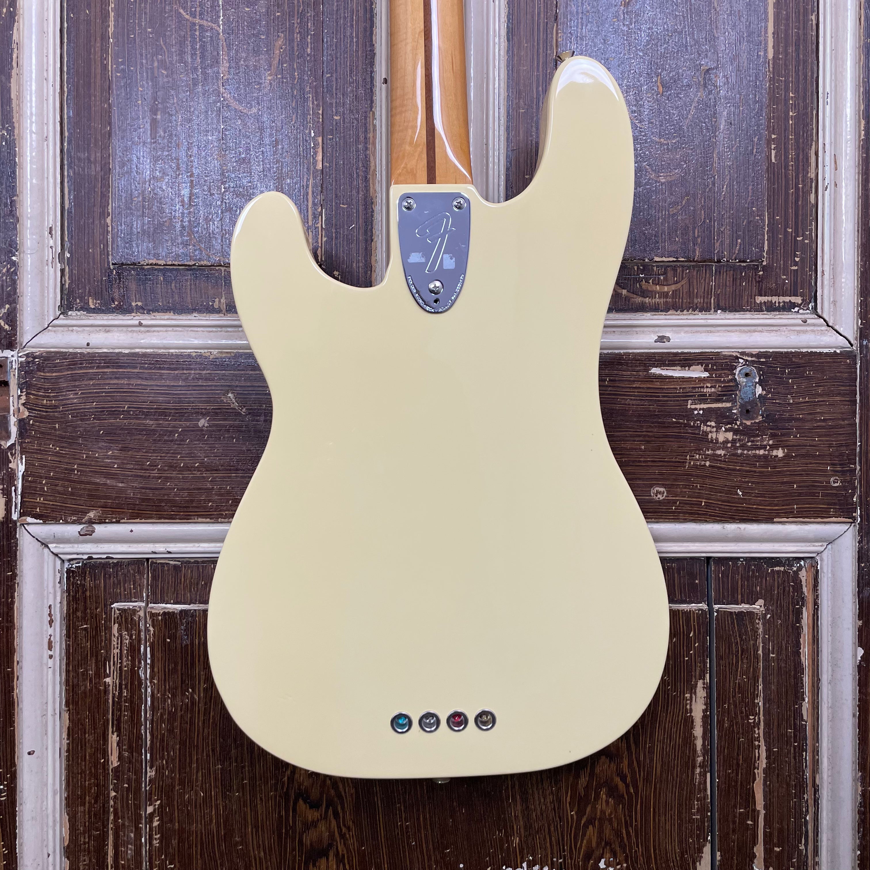 Fender Vintera II 70s Tele Bass Vintage White Elektrische basgitaar (occasion)