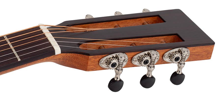 Richwood P-40 Master Series handmade parlor Westerngitaar