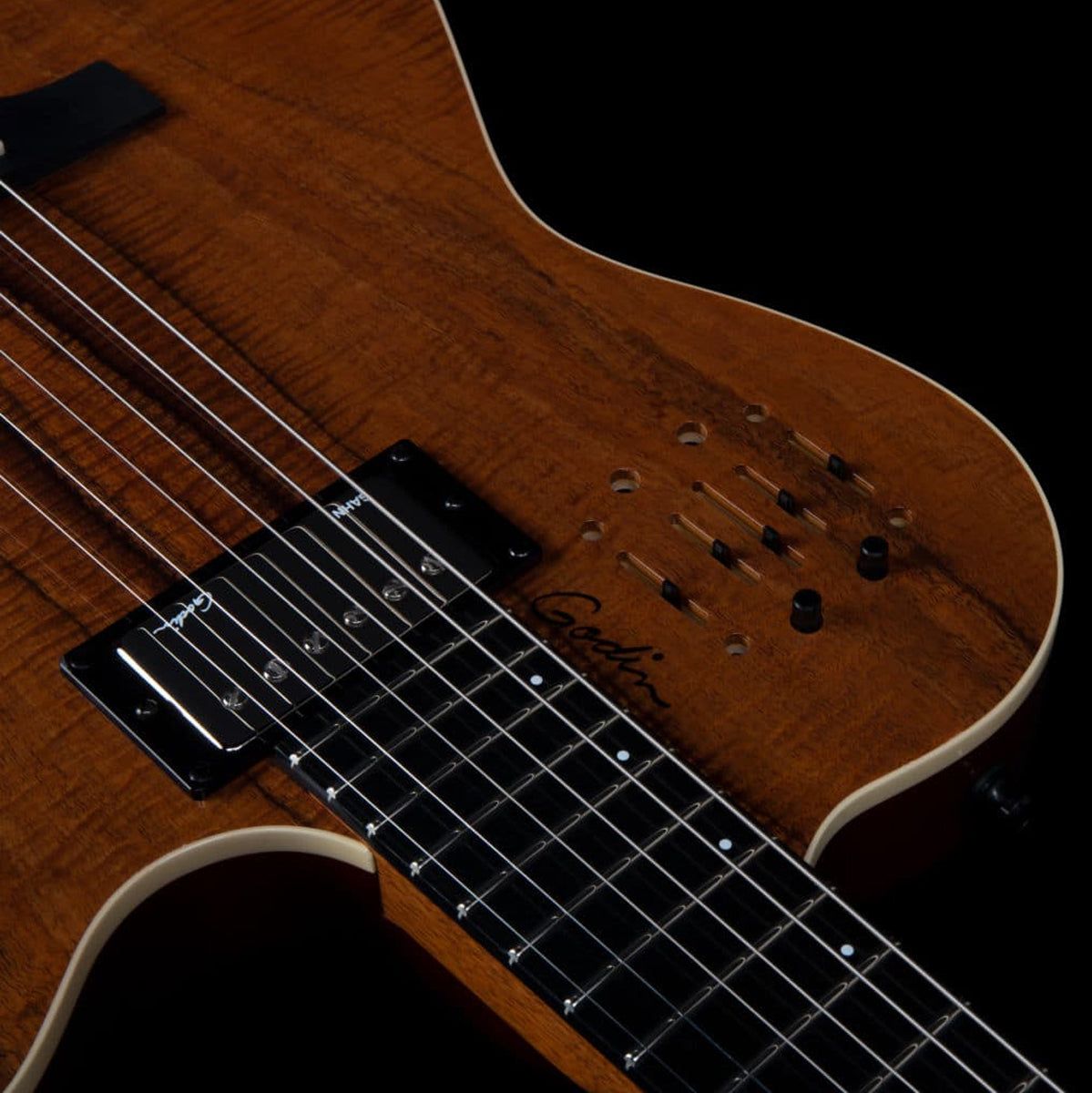 Godin A6 Ultra Elektrische gitaar - Extreme Koa HG Wbag