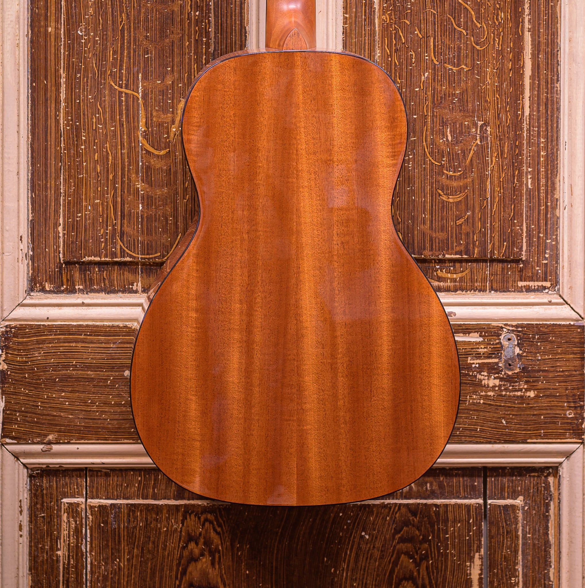 Richwood P-40 Master Series handmade parlor Westerngitaar